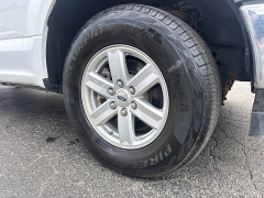 Used 2019  Ford F-150 4WD SuperCab Lariat at City Wide Auto Credit near Toledo&comma; OH