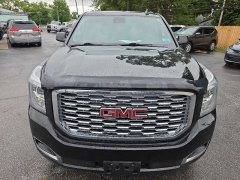 Used 2020  GMC Yukon 4d SUV 4WD Denali at City Wide Auto Credit near Toledo&comma; OH