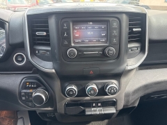 Used 2019  Ram 1500 4WD Crew Cab Big Horn&sol;Lone Star at City Wide Auto Credit near Toledo&comma; OH