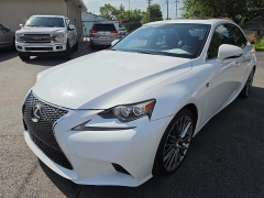 Used 2014  Lexus IS 350 4dr Sdn RWD at City Wide Auto Credit near Toledo&comma; OH