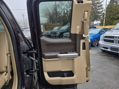 Used 2018  Ford F-150 4WD SuperCab Lariat at City Wide Auto Credit near Toledo&comma; OH