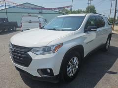 Used 2020  Chevrolet Traverse 4d SUV AWD LT Cloth w&sol;1LT at City Wide Auto Credit near Toledo&comma; OH