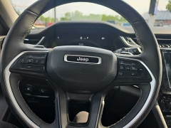 Used 2023  Jeep Grand Cherokee L Laredo 4x4 at City Wide Auto Credit near Toledo&comma; OH