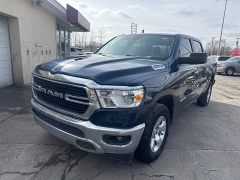 Used 2019  Ram 1500 4WD Crew Cab Big Horn&sol;Lone Star at City Wide Auto Credit near Toledo&comma; OH