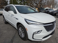 Used 2023  Buick Enclave FWD 4dr Essence at City Wide Auto Credit near Toledo&comma; OH