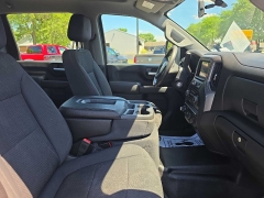 Used 2020  Chevrolet Silverado 2500 4WD Crew Cab Work Truck Gas at City Wide Auto Credit near Toledo&comma; OH
