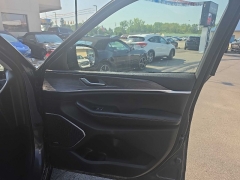 Used 2023  Jeep Grand Cherokee 4xe 4x4 at City Wide Auto Credit near Toledo&comma; OH