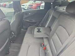Used 2018  Chevrolet Malibu 4d Sedan LT at City Wide Auto Credit near Toledo&comma; OH