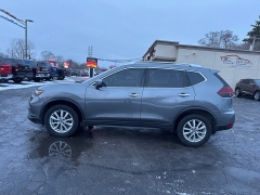 Used 2019  Nissan Rogue 4d SUV AWD SV at City Wide Auto Credit near Toledo&comma; OH