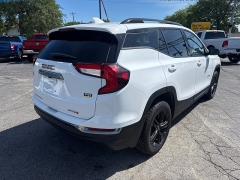 Used 2024  GMC Terrain AWD 4dr AT4 at City Wide Auto Credit near Toledo&comma; OH