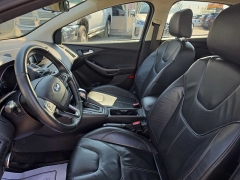 Used 2016  Ford Focus 4d Hatchback SE at City Wide Auto Credit near Toledo&comma; OH