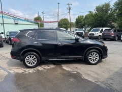 Used 2020  Nissan Rogue 4d SUV AWD SV at City Wide Auto Credit near Toledo&comma; OH