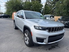 Used 2021  Jeep Grand Cherokee L Limited 4x4 at City Wide Auto Credit near Toledo&comma; OH
