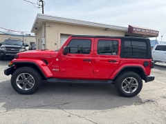 Used 2020  Jeep Wrangler Unlimited 4d SUV 4WD Sahara at City Wide Auto Credit near Toledo&comma; OH