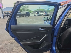 Used 2024  Volkswagen Jetta SEL Auto at City Wide Auto Credit near Toledo&comma; OH