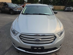 Used 2017  Ford Taurus 4d Sedan FWD SE V6 at City Wide Auto Credit near Toledo&comma; OH