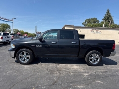Used 2016  Ram 1500 4WD Crew Cab SLT at City Wide Auto Credit near Toledo, OH