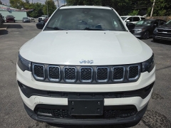 Used 2023  Jeep Compass Latitude 4x4 at City Wide Auto Credit near Toledo&comma; OH