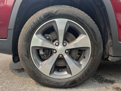Used 2019  Jeep Cherokee 4d SUV 4WD Limited 3&period;2L at City Wide Auto Credit near Toledo&comma; OH