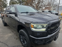 Used 2019  Ram 1500 4WD Crew Cab Sport at City Wide Auto Credit near Toledo&comma; OH
