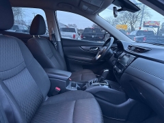 Used 2019  Nissan Rogue 4d SUV AWD SV at City Wide Auto Credit near Toledo&comma; OH