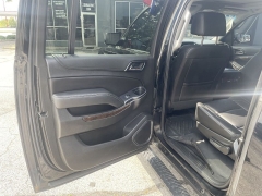 Used 2019  Chevrolet Suburban 4d SUV 4WD LT at City Wide Auto Credit near Toledo&comma; OH