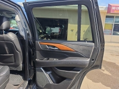 Used 2018  Cadillac Escalade 4d SUV 4WD Luxury at City Wide Auto Credit near Toledo&comma; OH