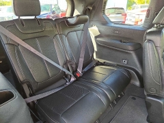 Used 2024  Jeep Grand Cherokee L Limited 4x4 at City Wide Auto Credit near Toledo, OH