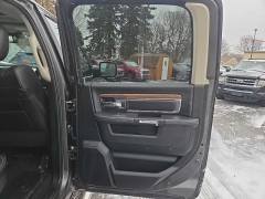 Used 2018  Ram 1500 4WD Crew Cab Laramie Longbed at City Wide Auto Credit near Toledo&comma; OH