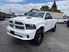 Used 2017  Ram 1500 4WD Crew Cab Sport at City Wide Auto Credit near Toledo&comma; OH