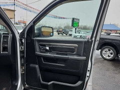 Used 2014  Ram 1500 4WD Quad Cab Sport at City Wide Auto Credit near Toledo&comma; OH