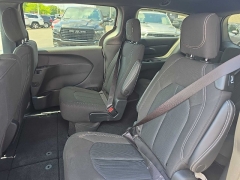Used 2023  Chrysler Pacifica Touring FWD at City Wide Auto Credit near Toledo&comma; OH