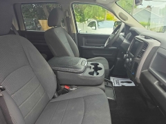 Used 2019  Ram 1500 Classic 4WD Crew Cab Express at City Wide Auto Credit near Toledo&comma; OH