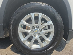 Used 2020  Chevrolet Traverse 4d SUV AWD LT Cloth w&sol;1LT at City Wide Auto Credit near Toledo&comma; OH