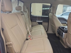 Used 2019  Ford F-150 4WD SuperCrew Lariat 5 1&sol;2 at City Wide Auto Credit near Toledo&comma; OH