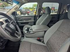 Used 2019  Ram 1500 Classic 4WD Crew Cab SLT at City Wide Auto Credit near Toledo&comma; OH