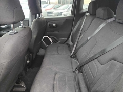 Used 2018  Jeep Renegade 4d SUV FWD Latitude at City Wide Auto Credit near Toledo&comma; OH