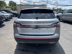 Used 2020  Lincoln Nautilus 4d SUV AWD Reserve 2&period;0L at City Wide Auto Credit near Toledo&comma; OH