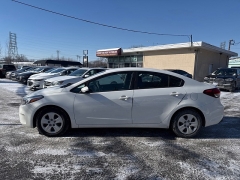 Used 2017  Kia Forte 4d Sedan LX Auto at City Wide Auto Credit near Toledo&comma; OH