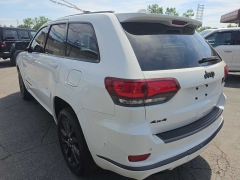 Used 2019  Jeep Grand Cherokee 4d SUV 4WD Overland V6 High Altitude at City Wide Auto Credit near Toledo&comma; OH