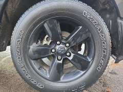 Used 2018  Ram 1500 4WD Crew Cab Big Horn at City Wide Auto Credit near Toledo&comma; OH