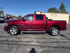 Used 2018  Ram 1500 4WD Crew Cab Express at City Wide Auto Credit near Toledo, OH