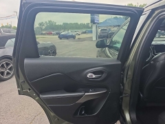 Used 2019  Jeep Cherokee 4d SUV 4WD Limited 2&period;0L Turbo at City Wide Auto Credit near Toledo&comma; OH