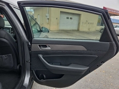 Used 2019  Hyundai Sonata 4d Sedan Limited 2&period;4L at City Wide Auto Credit near Toledo&comma; OH