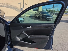 Used 2022  Volkswagen Passat 2&period;0T R-Line Auto at City Wide Auto Credit near Toledo&comma; OH