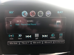 Used 2019  Chevrolet Traverse 4d SUV AWD LT Cloth w/1LT at City Wide Auto Credit near Toledo, OH