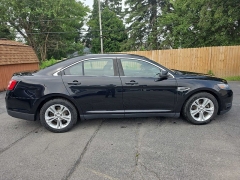 Used 2018  Ford Taurus 4d Sedan FWD SEL at City Wide Auto Credit near Toledo&comma; OH