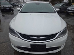 Used 2016  Chrysler 200 4d Sedan C V6 at City Wide Auto Credit near Toledo&comma; OH