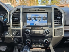 Used 2016  Ford F-150 4WD SuperCrew Lariat 6 1&sol;2 at City Wide Auto Credit near Toledo&comma; OH