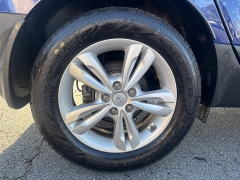 Used 2013  Hyundai Tucson 4d SUV AWD GLS at City Wide Auto Credit near Toledo, OH